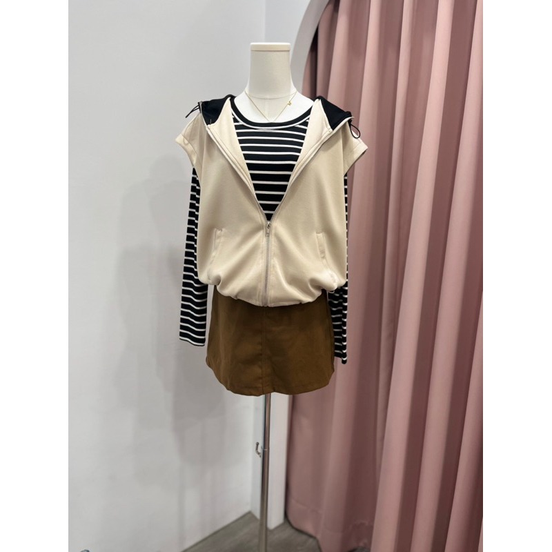 (G38)正韓 撞色連帽背心外套-3色-細節圖3