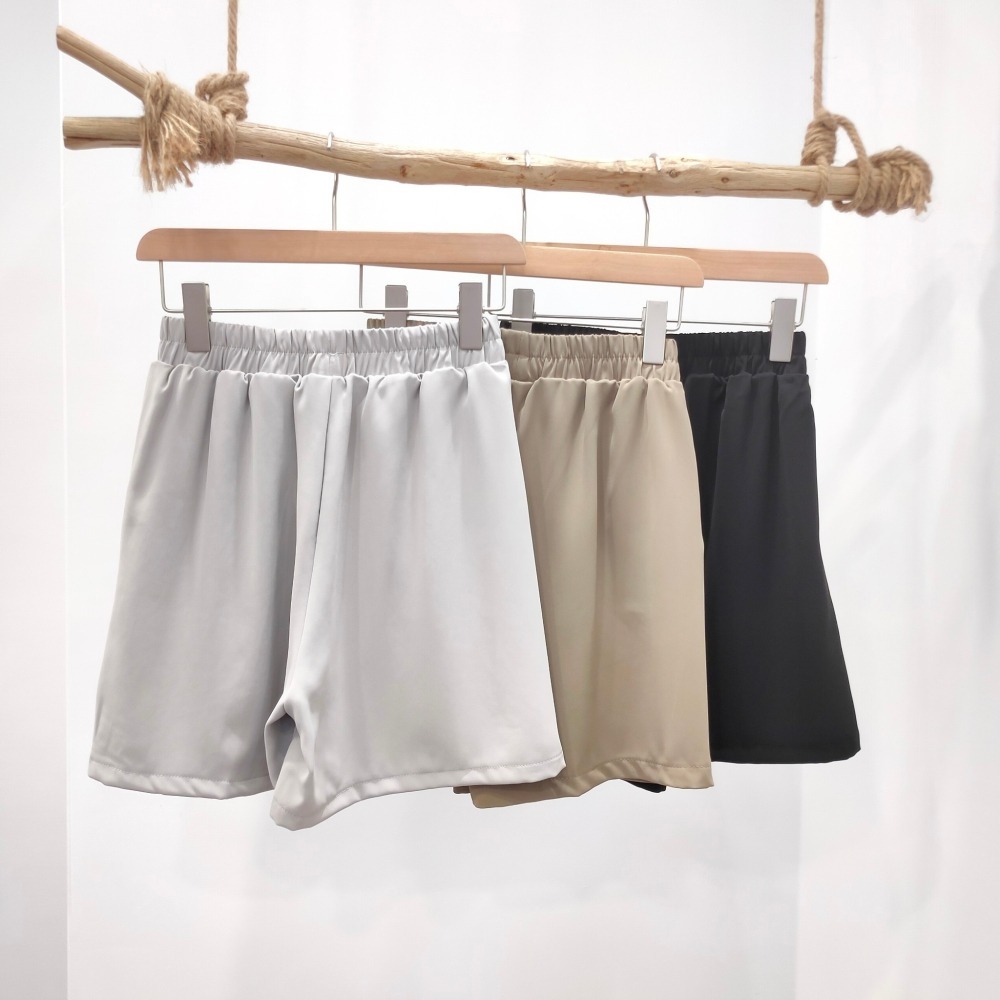 (D143)鬆緊滑面四分短褲-3色-細節圖10