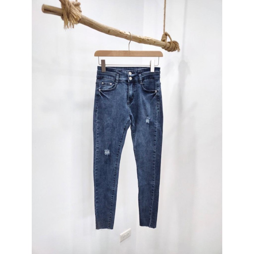 (D164)雙釦高腰刷色牛仔窄管褲S-2L【現貨XL】-細節圖3