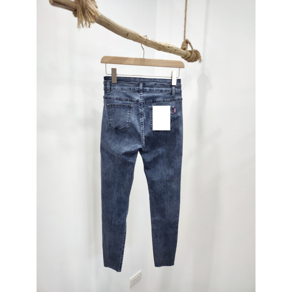 (D164)雙釦高腰刷色牛仔窄管褲S-2L【現貨XL】-細節圖6