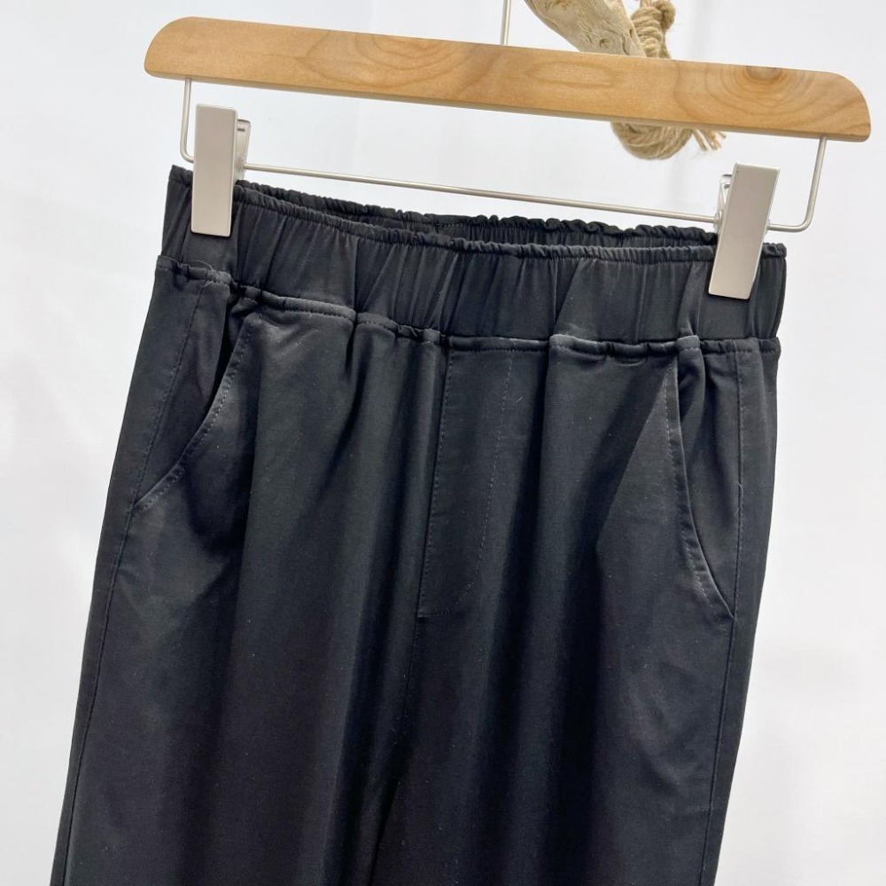 (D205)鬆緊挺版黑色落地寬褲S-2L 高腰 長褲-細節圖3