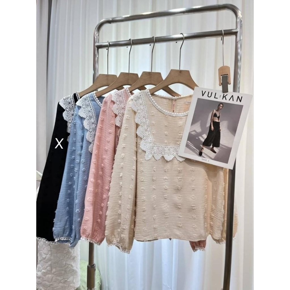 (A307)正韓 燒花拼接蕾絲長袖上衣-3色 韓國 氣質上衣 薄長袖-細節圖6