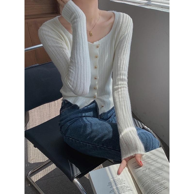 (A251)方領排釦短版坑條針織上衣-5色 短版針織 針織上衣長袖-細節圖4