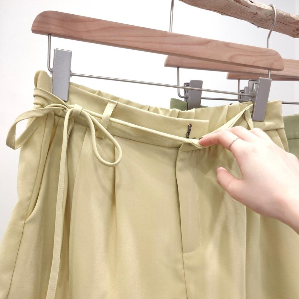 (D140)側綁帶雪紡西裝短褲-3色 韓系 後鬆緊 西裝褲-細節圖7
