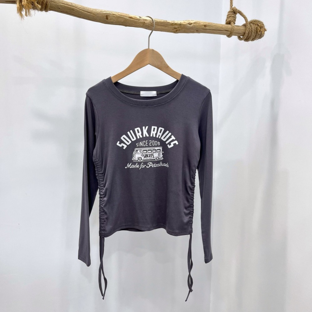 (A292)巴士圖案側抽繩短版上衣-6色 長袖上衣 長袖短版 tshirt t恤 長袖t恤-規格圖8