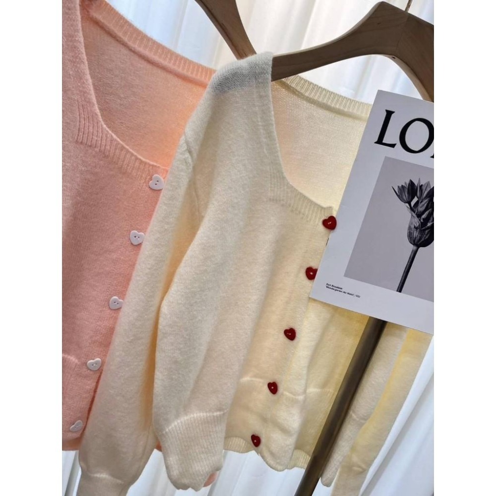 (A286)方領愛心釦針織上衣-3色 針織外套-細節圖5