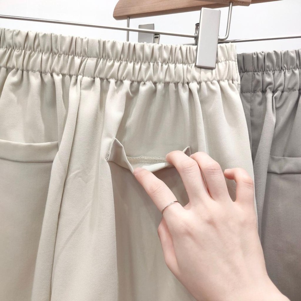 (D120)前打褶後鬆緊五分西裝褲-3色-細節圖8