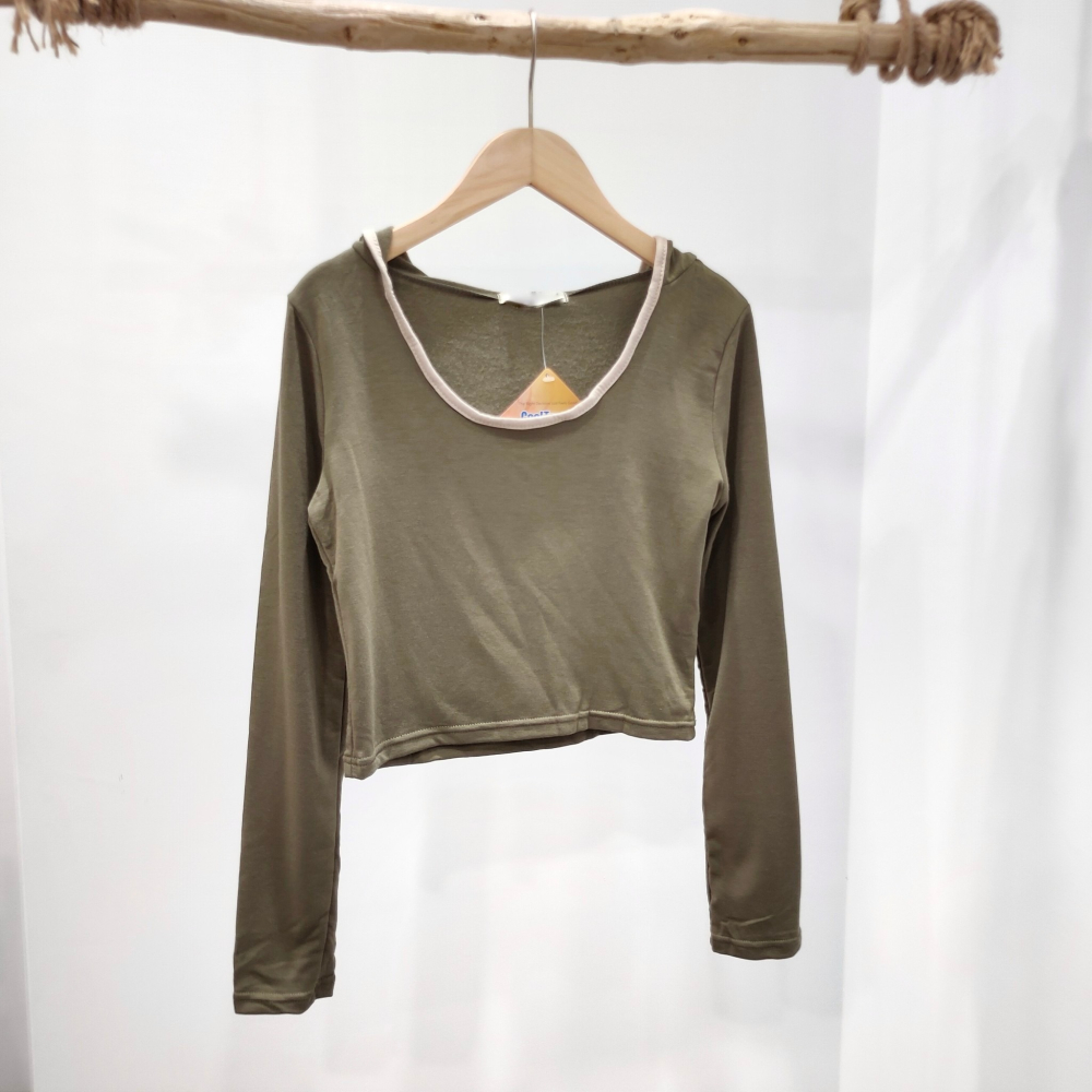 (A118) 正韓 短版連帽發熱衣-4色【現貨-軍綠.咖】-細節圖9