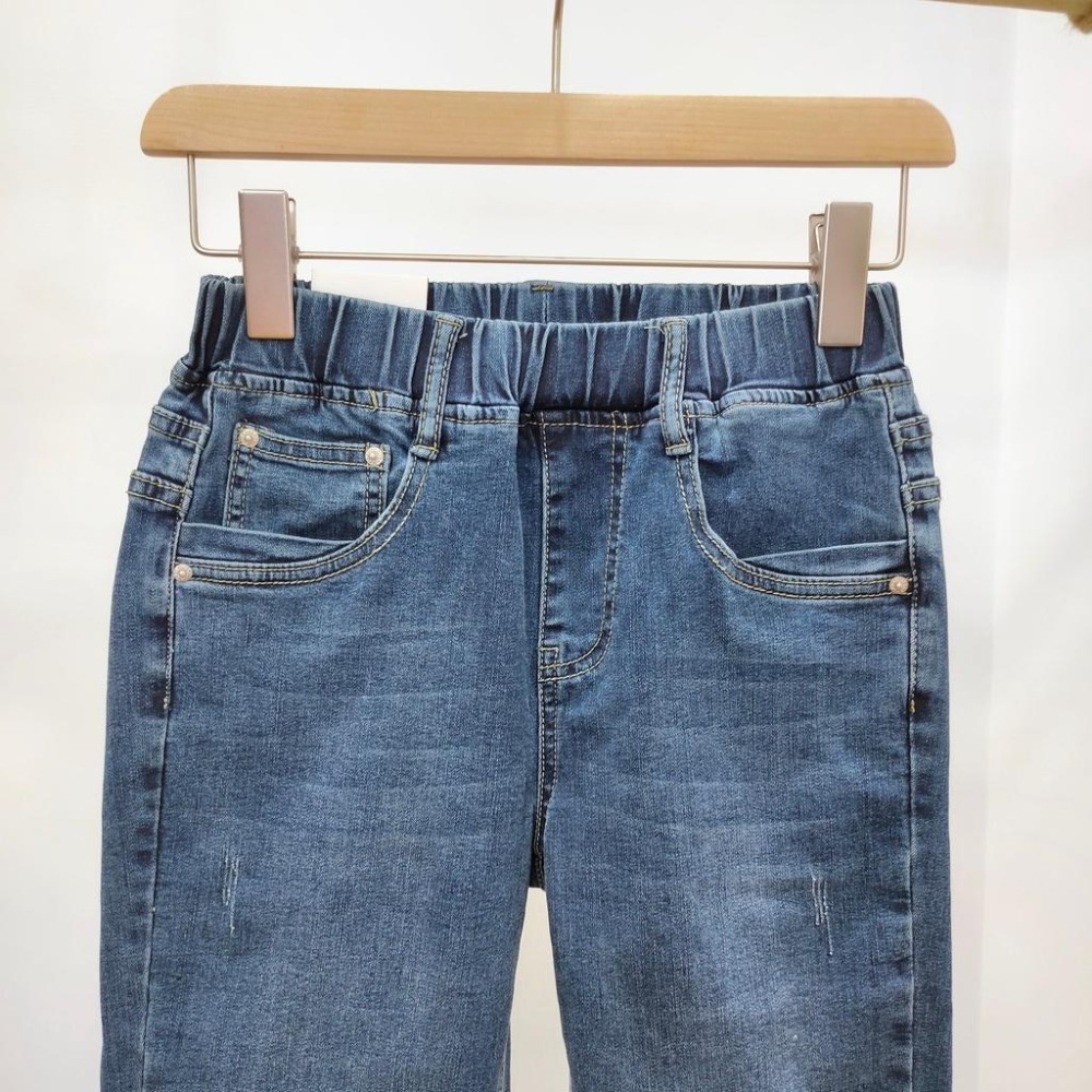 (D85)鬆緊腰圍微刷破牛仔窄管褲S-2L【現貨2L】-細節圖5