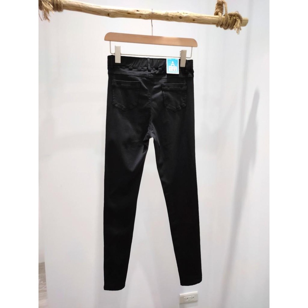 (D68)黑色彈力窄管長褲S-2L【現貨S.2L】秋冬-細節圖8