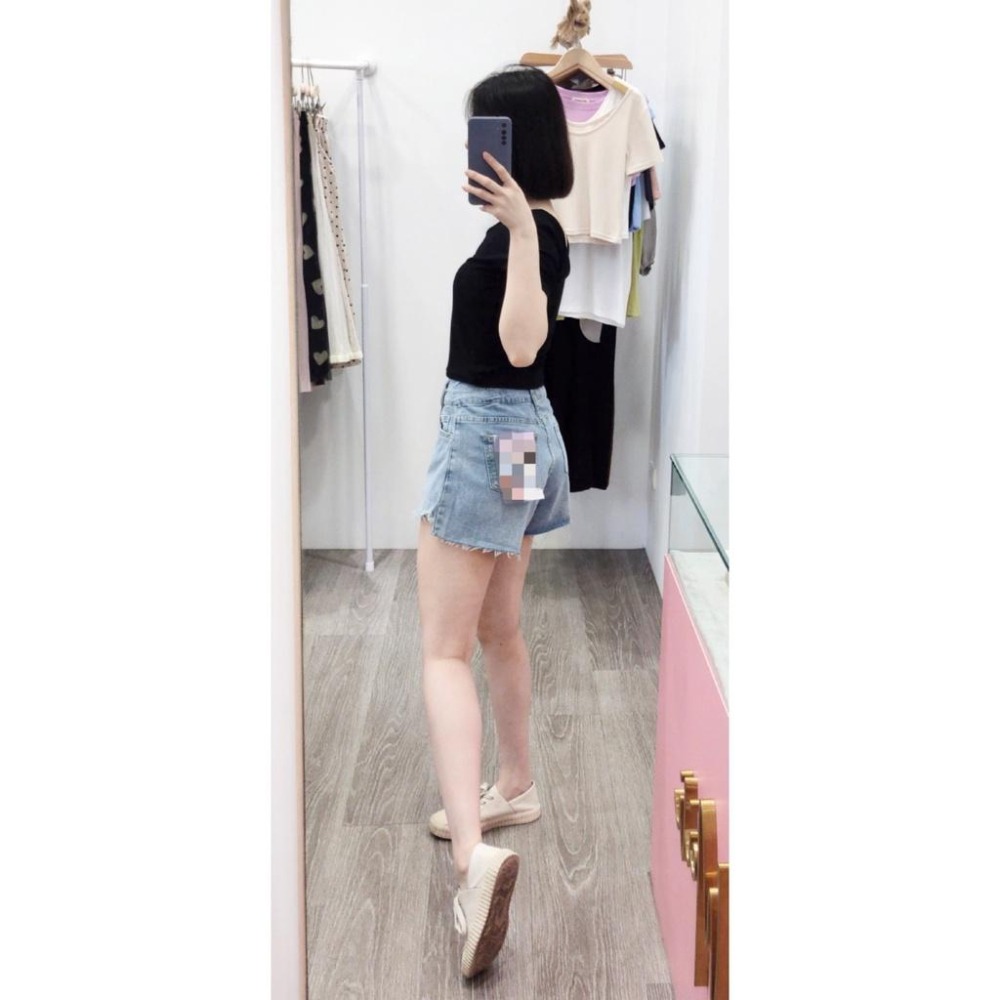 (D128)三釦下擺缺口牛仔短褲S-XL【現貨L】-細節圖4