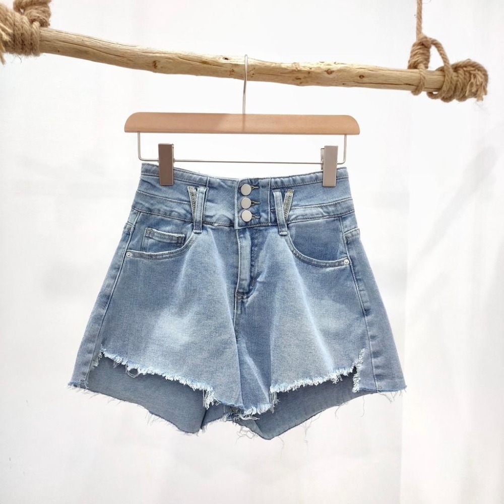 (D128)三釦下擺缺口牛仔短褲S-XL【現貨L】-細節圖6
