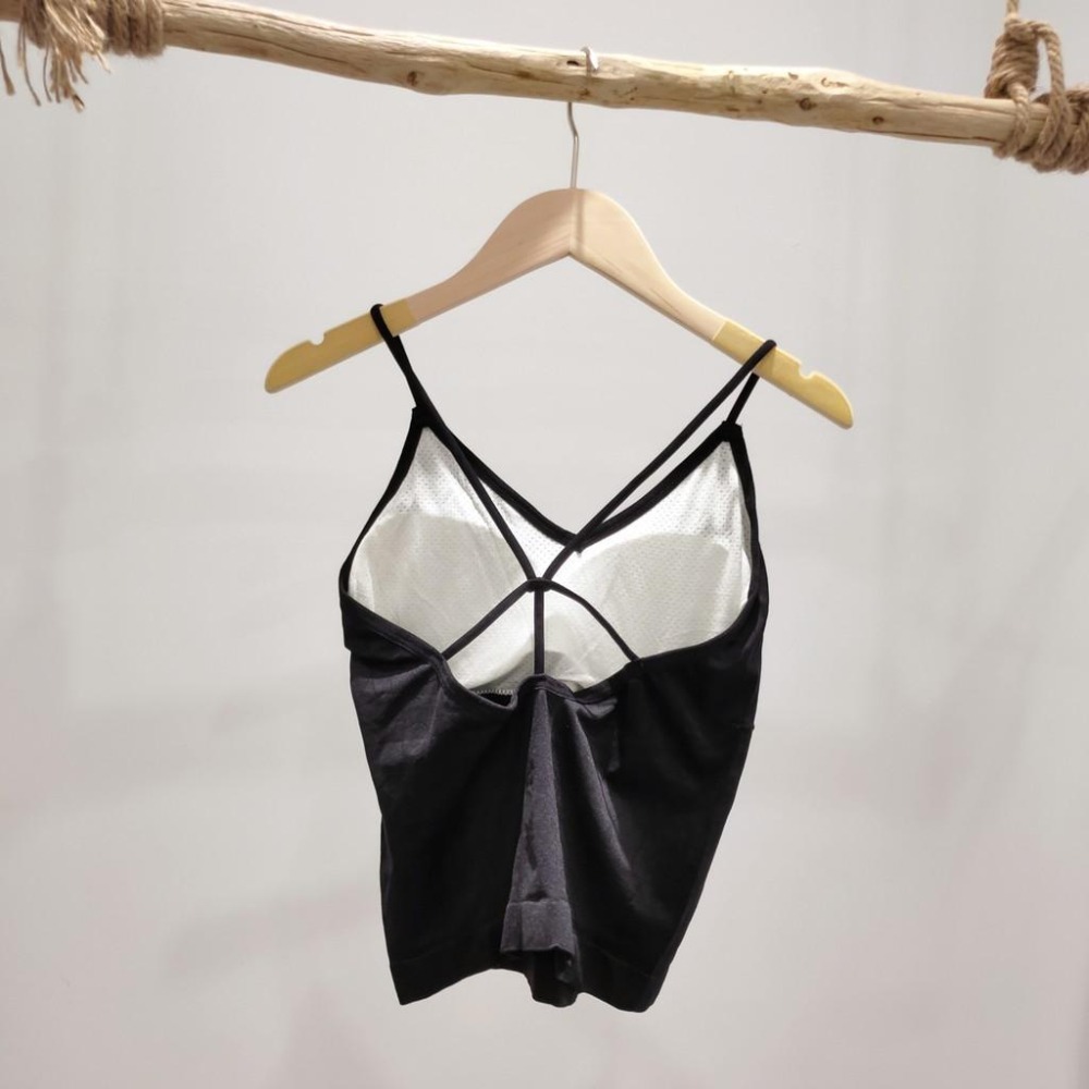 (B8)v領交叉吊帶背心-2色 bra top-細節圖7