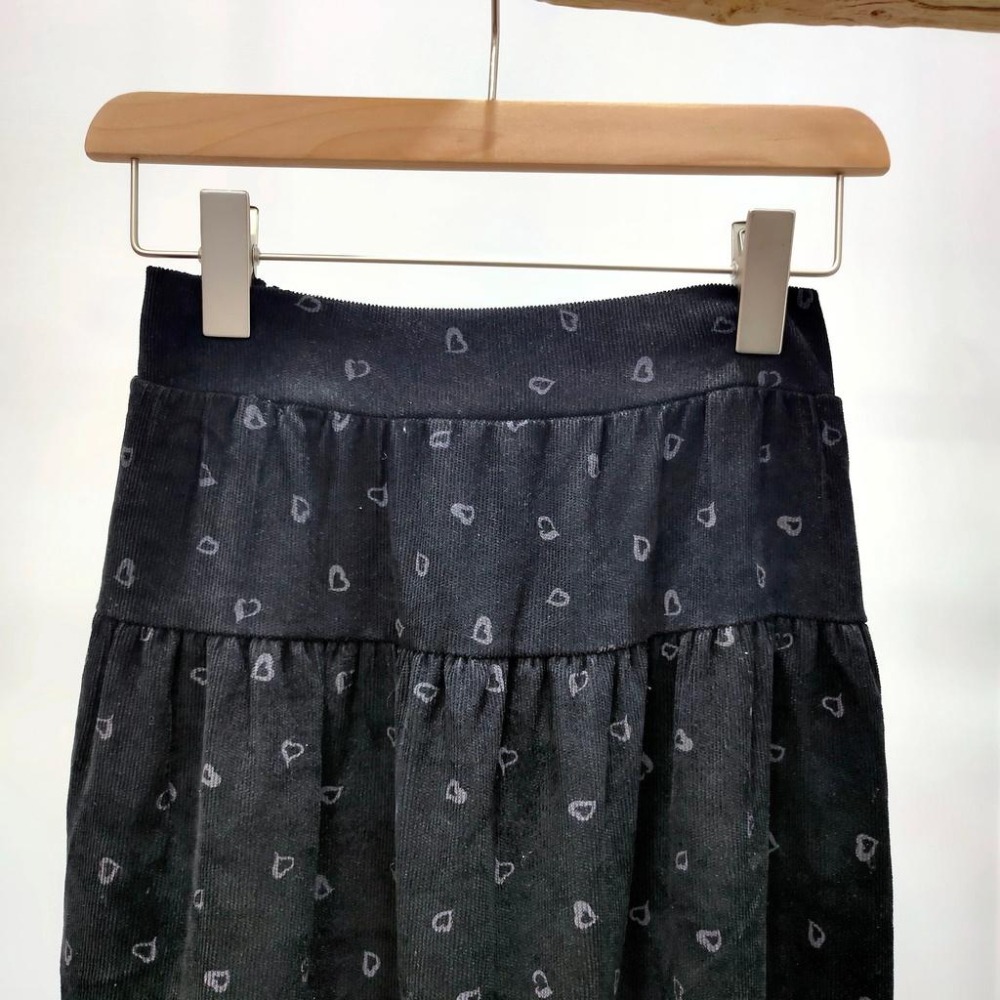 (E45) 正韓 後鬆緊愛心圖案燈芯絨蛋糕長裙-細節圖5