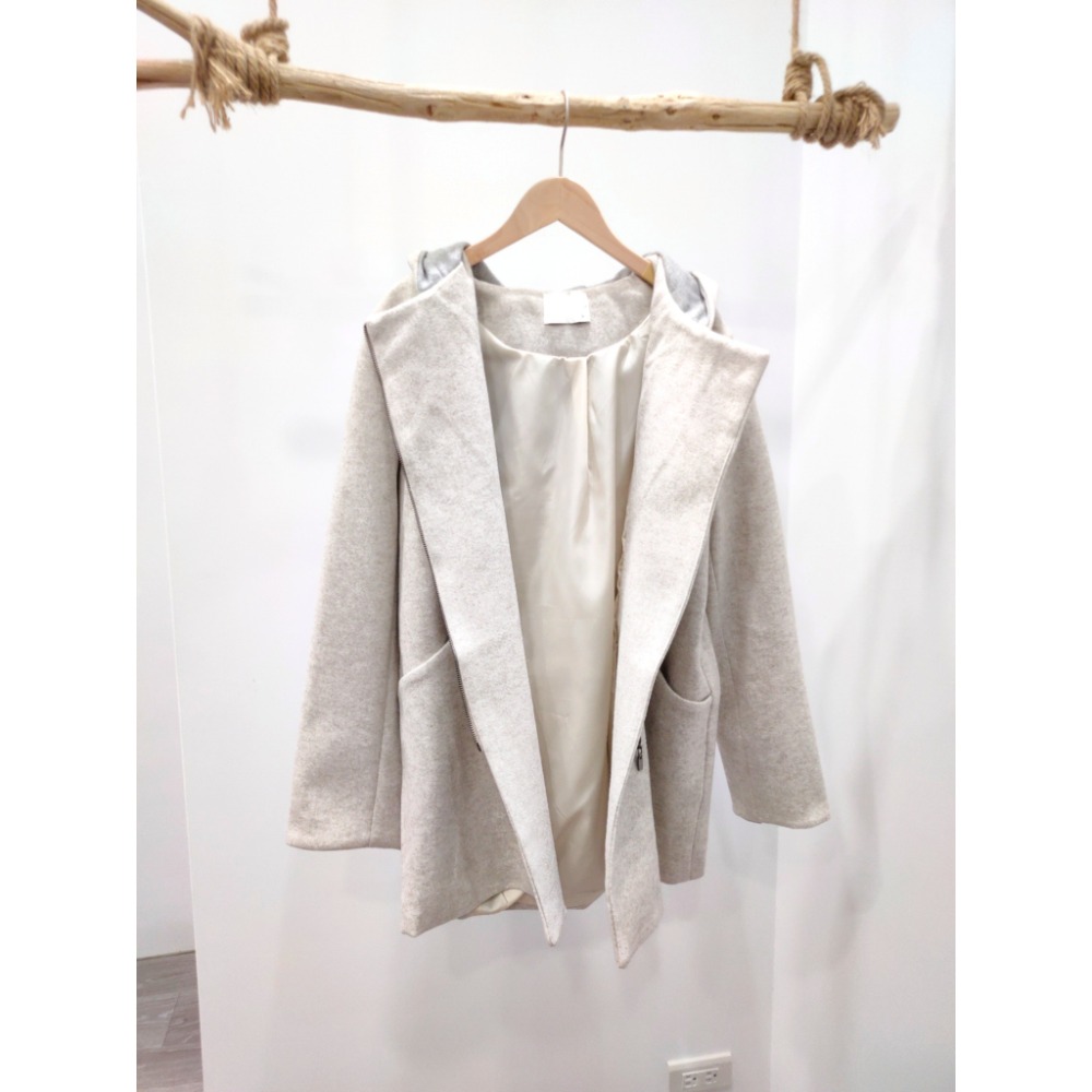 (G19)韓-側拉鍊設計中長版毛呢外套-4色【現貨-灰藍】-規格圖7