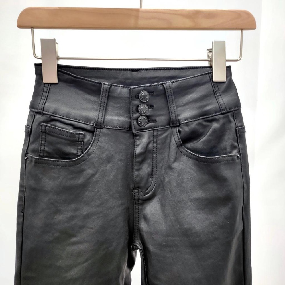 (D91)三釦內磨毛彈性皮褲S-XL-細節圖5