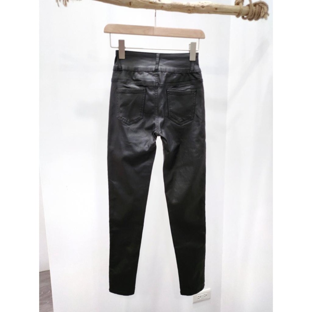 (D91)三釦內磨毛彈性皮褲S-XL-細節圖7