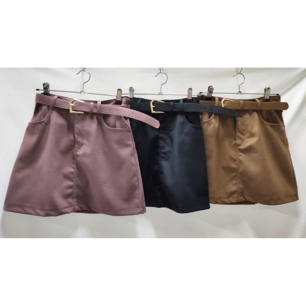 (E26)正韓 後鬆緊磨毛感短褲裙-附皮帶(3色)【現貨-橄欖咖】-細節圖8