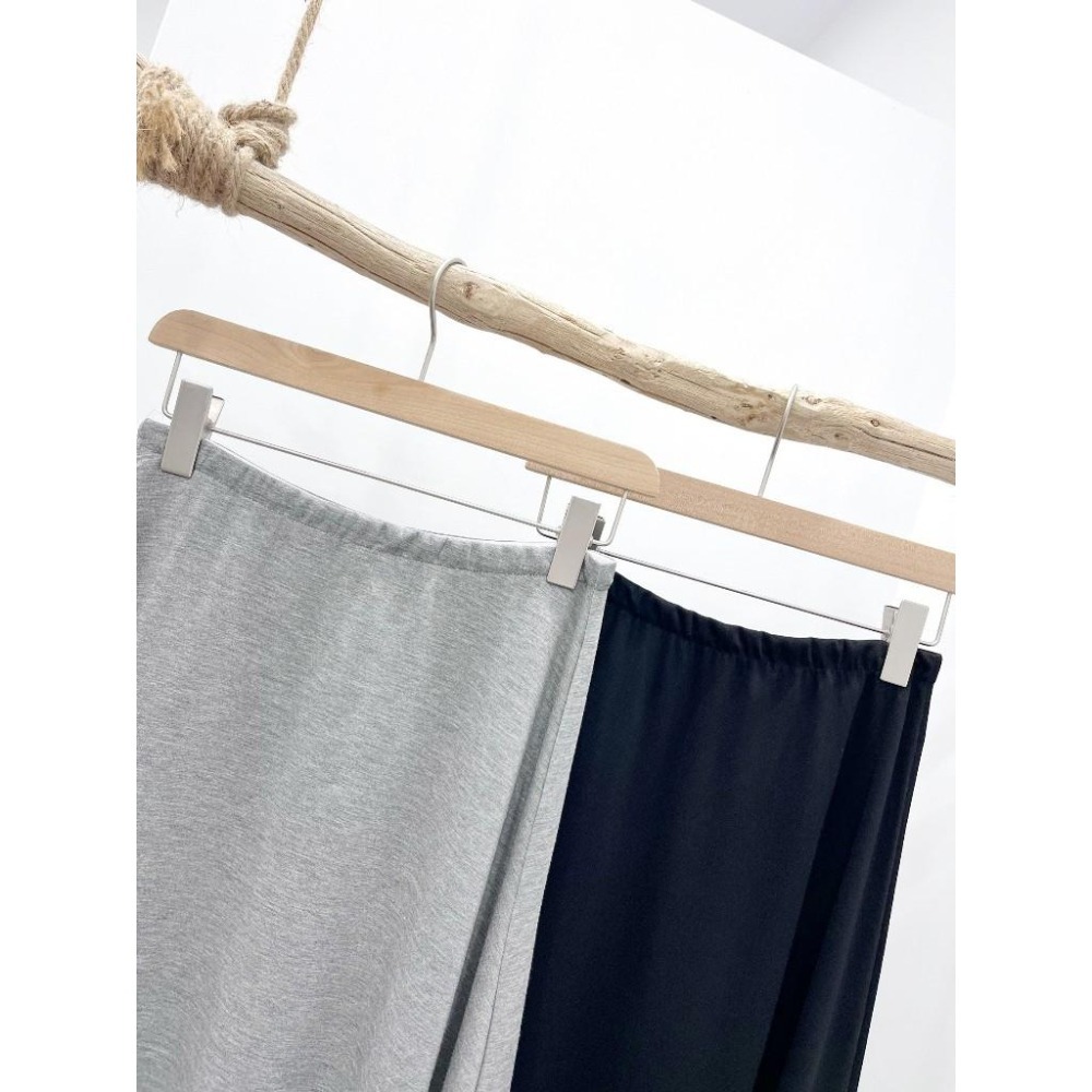 (E82)鬆緊空氣棉長裙-2色  ✅適合高個女孩-細節圖6