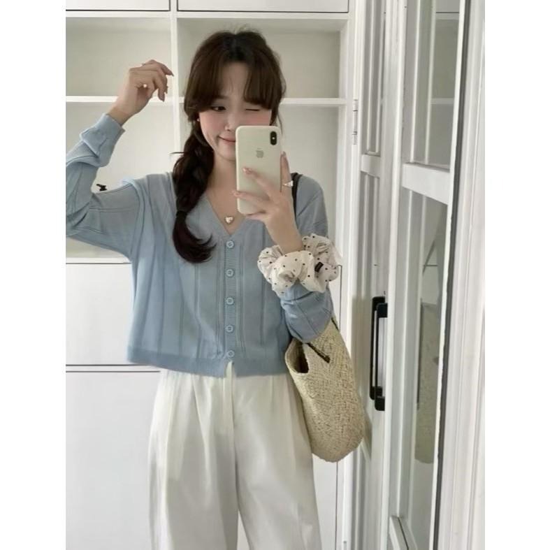 (A381)v領排扣薄針織上衣-6色 針織外套 短版針織外套-細節圖3