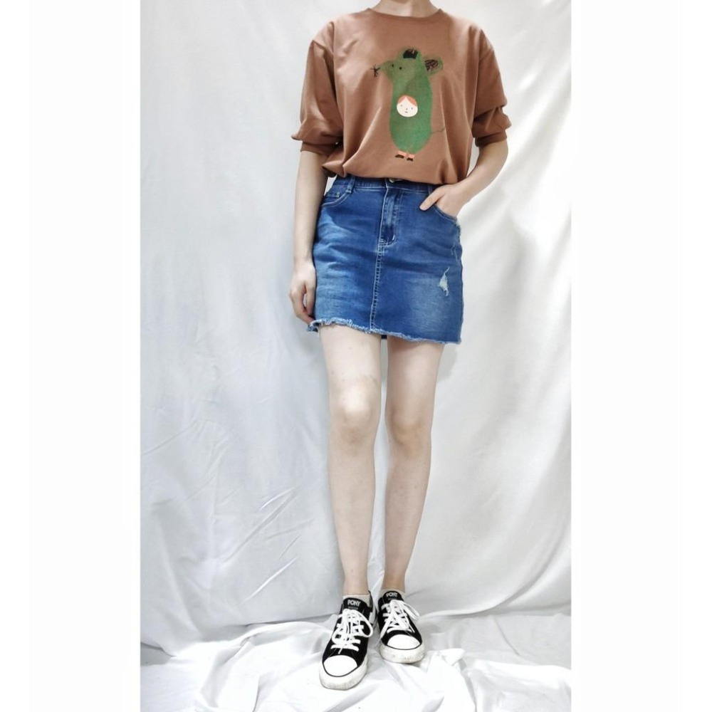 (E20)下擺不規則抽鬚微刷破牛仔彈性短褲裙S-2L【現貨XL】-細節圖2