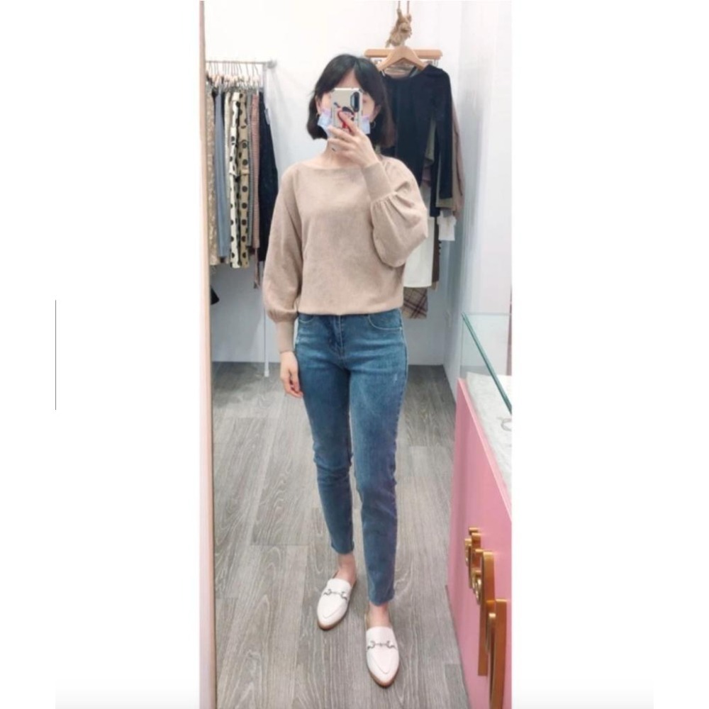 (A45)一字領連袖針織上衣-4色-細節圖2