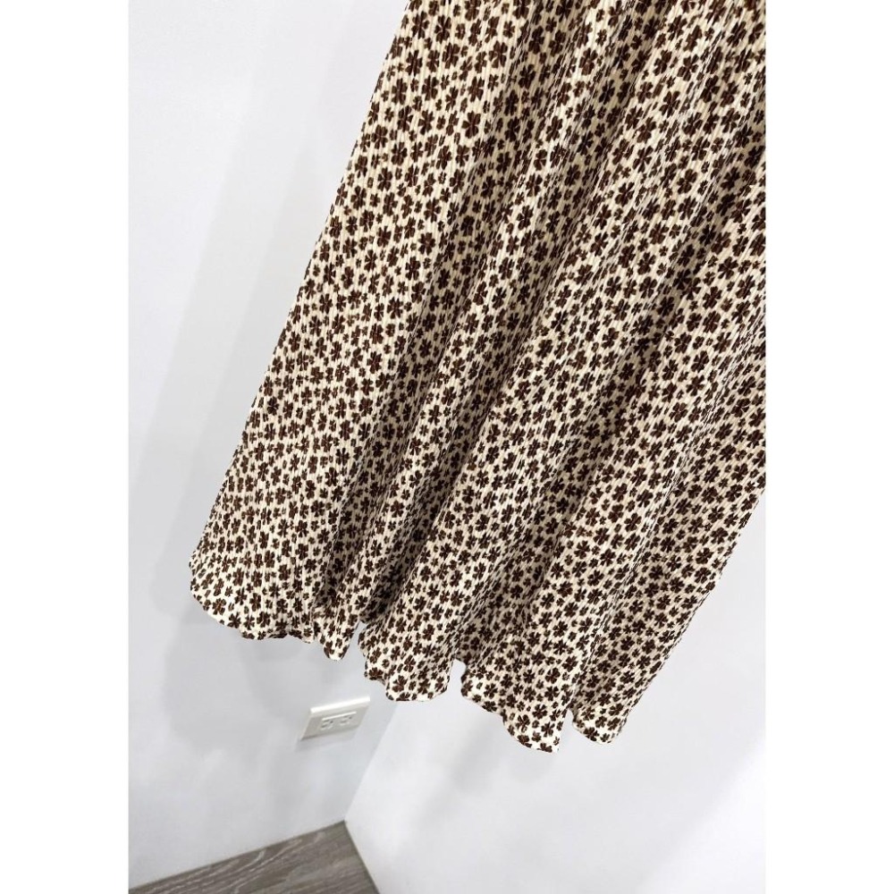 (E77)鬆緊細百摺絨感碎花長裙-細節圖6