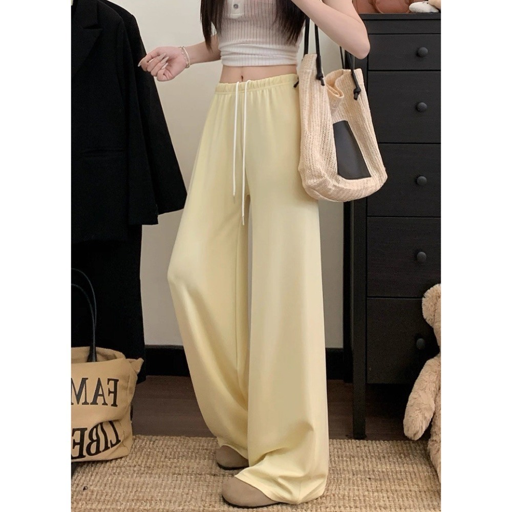 鵝黃(稍透 須穿淺色內裡)