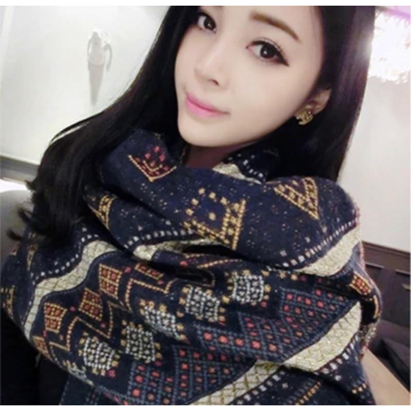 秋冬好搭❤️ 寬版流蘇格子素色圍巾（可當披肩)-細節圖2