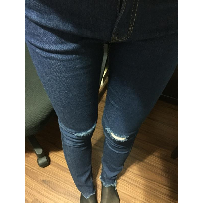 刷破風單寧牛仔褲 小腳褲 28腰 適合S-M 全新-細節圖2