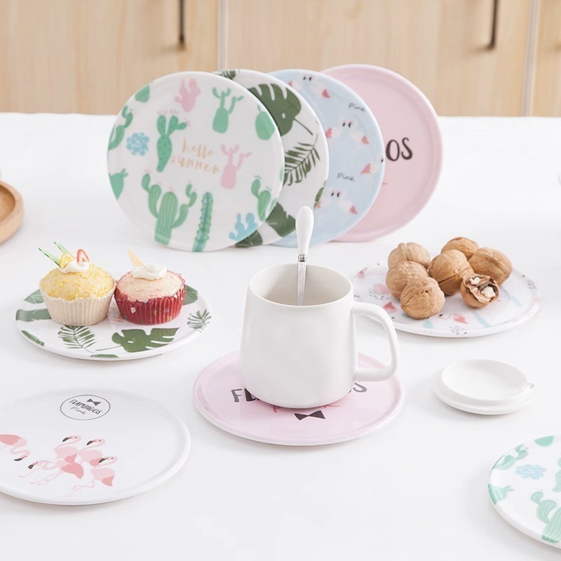 北歐風 圓型 餐墊 塑膠盤 甜點 餐盤 盤子 拍照素材 美耐皿 收納 松木架 & 隔熱墊 - 多色可選-細節圖2