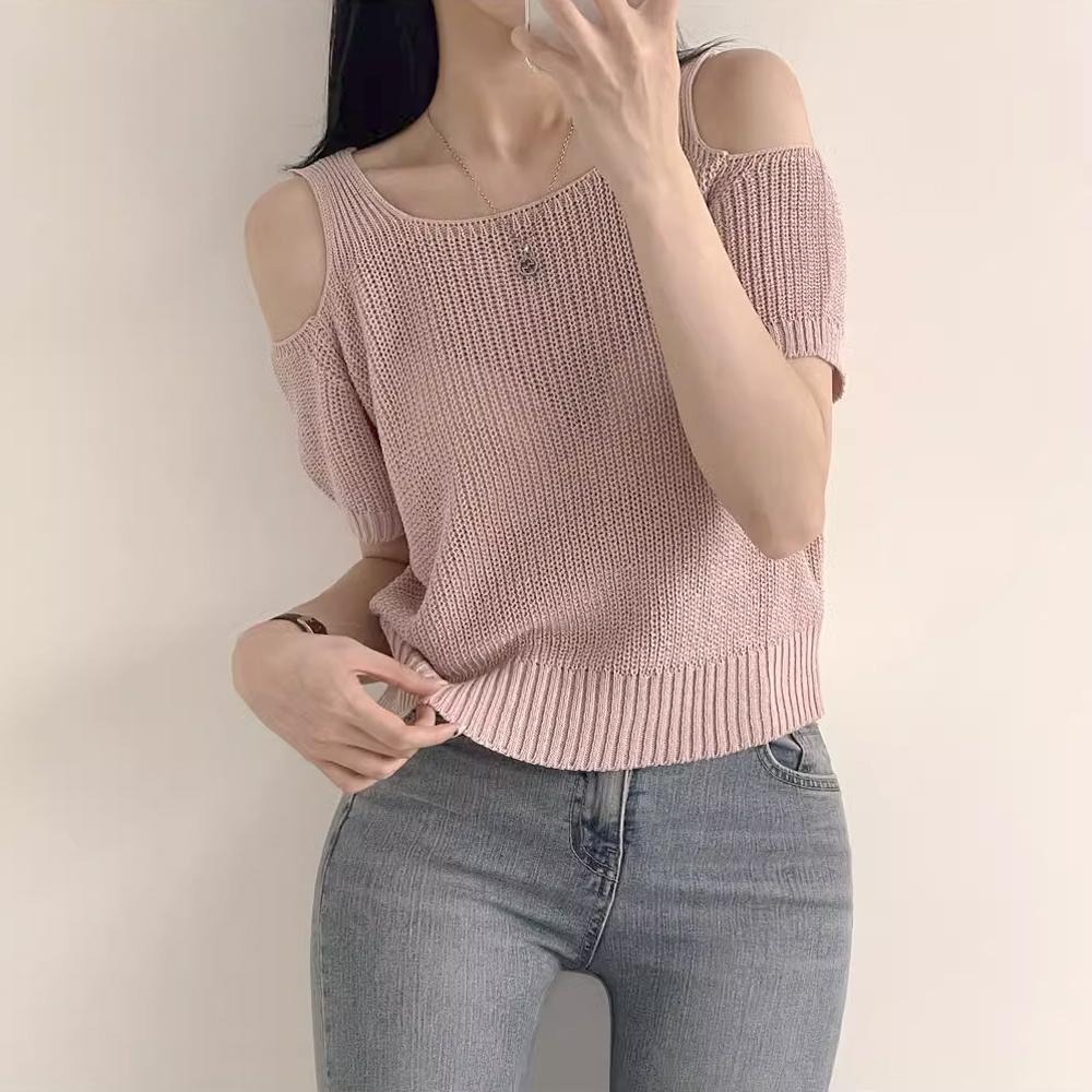 韓國 東大門 chic 簡約 圓領 鏤空 透膚 性感 露肩 寬鬆 短袖 粗 針織衫 短版 上衣 - 共五色-細節圖2