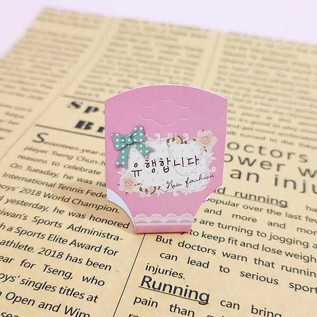 韓風 蝴蝶結 髮飾 吊卡 飾品卡 對摺  對折 吊牌 - 兩款 ＂快速出貨＂-細節圖4