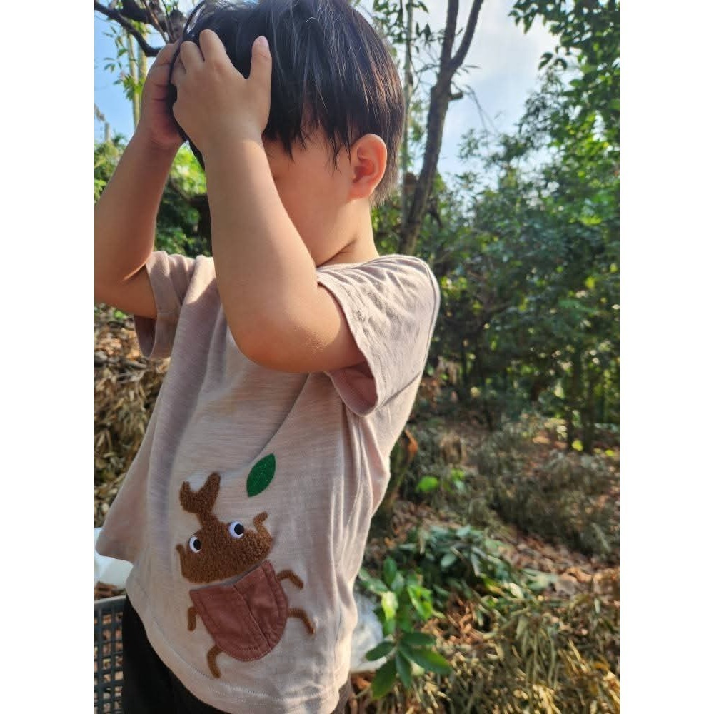 日系童裝 2025夏季新款rakki more 甲蟲系列短袖上衣 獨角仙款-細節圖2