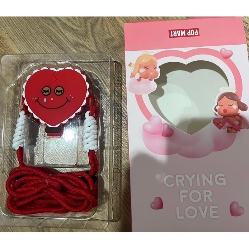 《現貨》popmart 泡泡瑪特 哭娃Crybaby 愛神眼淚-情人節限定💌手機背夾💘徽章 毛絨鏡 天使徽章-細節圖5