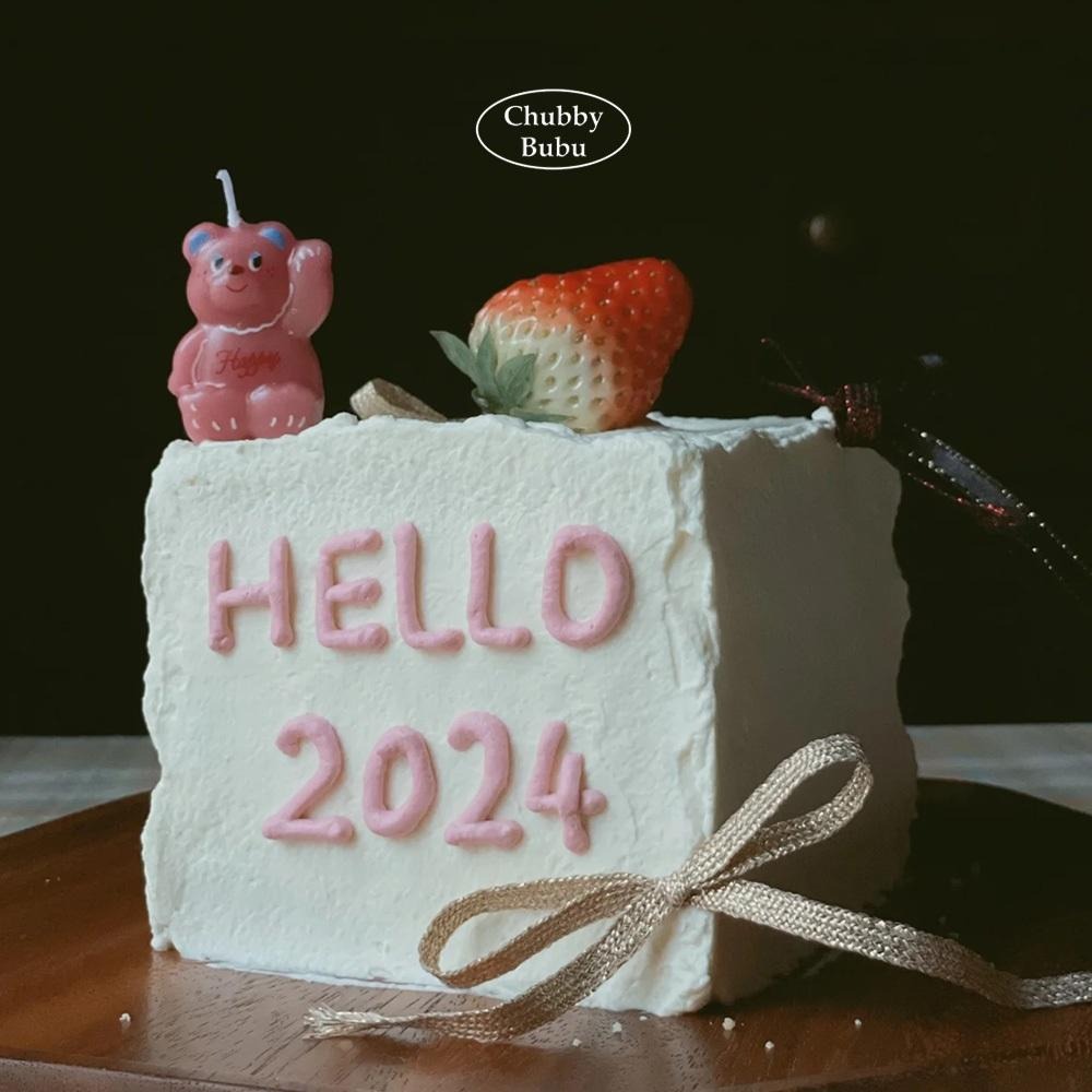 韓國ins款🐻 淘氣招手小熊蠟燭 草莓熊與蜂蜜熊 蛋糕裝飾蠟燭 生日蠟燭 寶寶彌月蠟燭。單入裝 ✿ 巧比咘咘-細節圖5