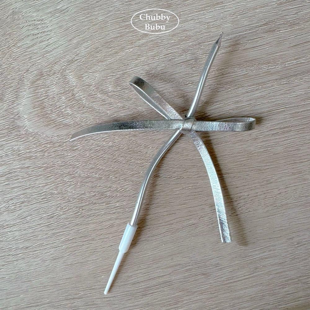 韓國ins款🎀  金屬感皮革 銀色蝴蝶結蠟燭 生日蠟燭 蛋糕蠟燭 緞帶蠟燭。甜酷未來風 y2k y3k蠟燭-細節圖2