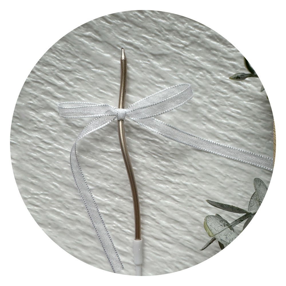 淺金蠟燭 × 白緞帶 一支