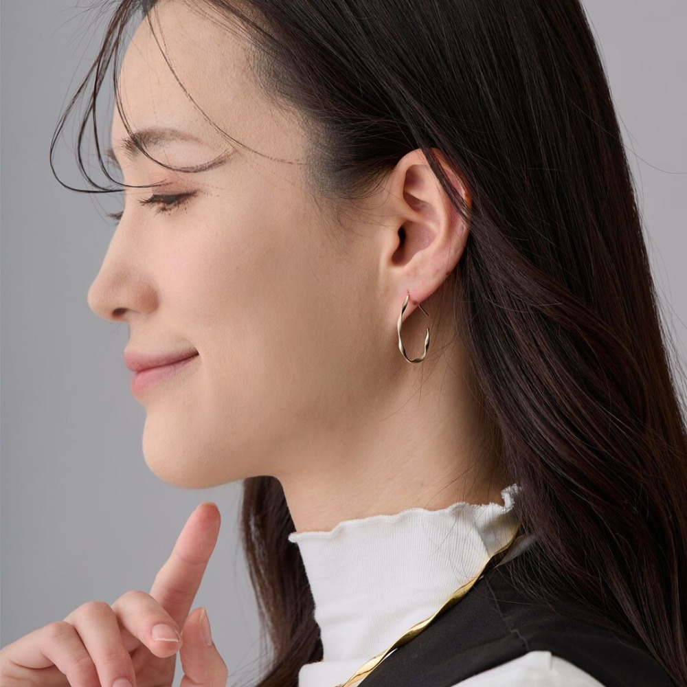 『VITA』【日製飾品｜不規則線條C字針式耳環】-細節圖2