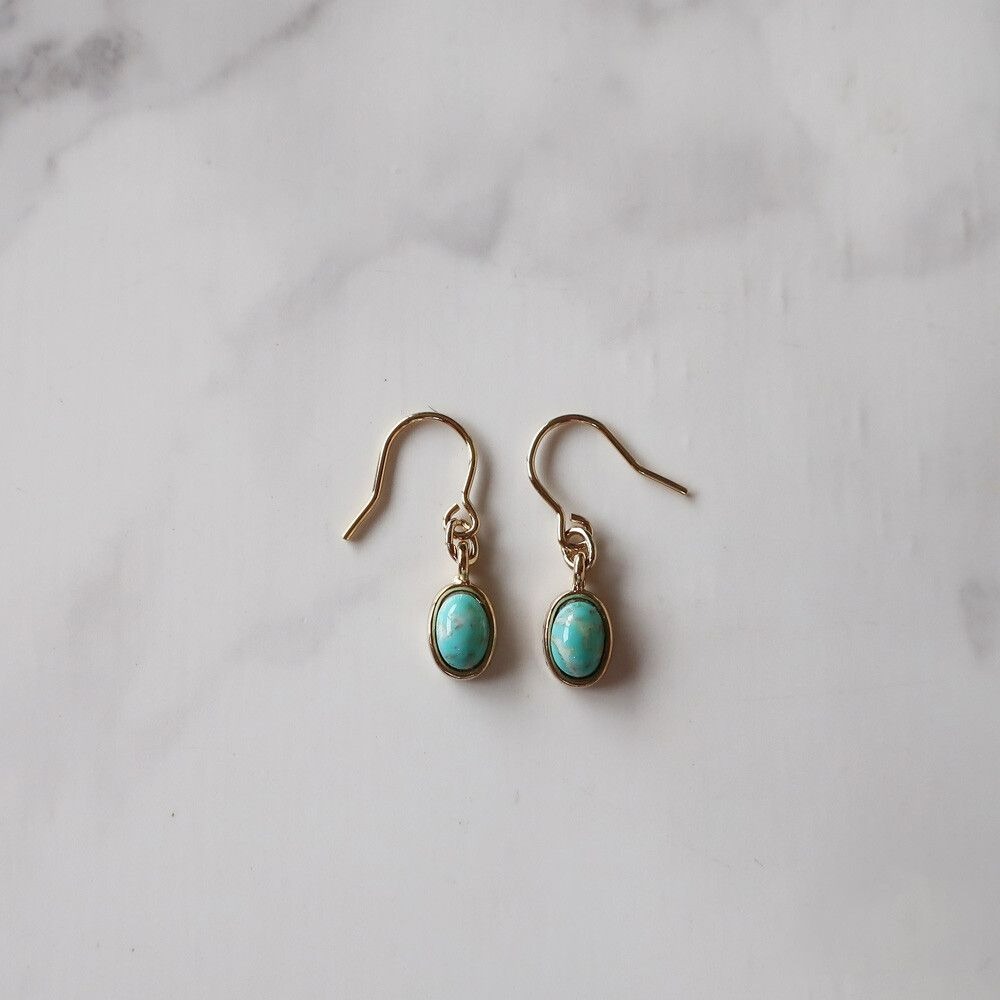 『VITA』【日製飾品｜簡約綠松石玻璃耳環】-細節圖4