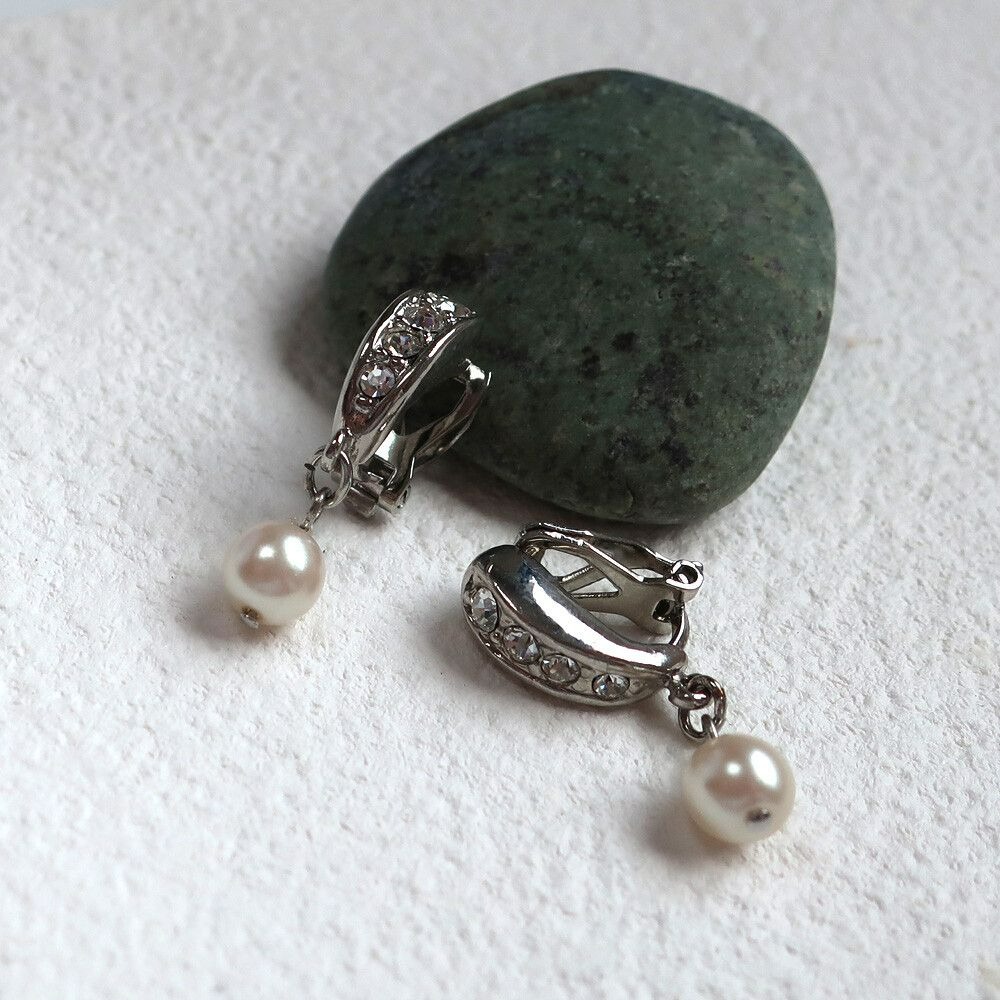 『VITA』【日製飾品｜垂墜珍珠鑽飾夾式耳環】-細節圖5