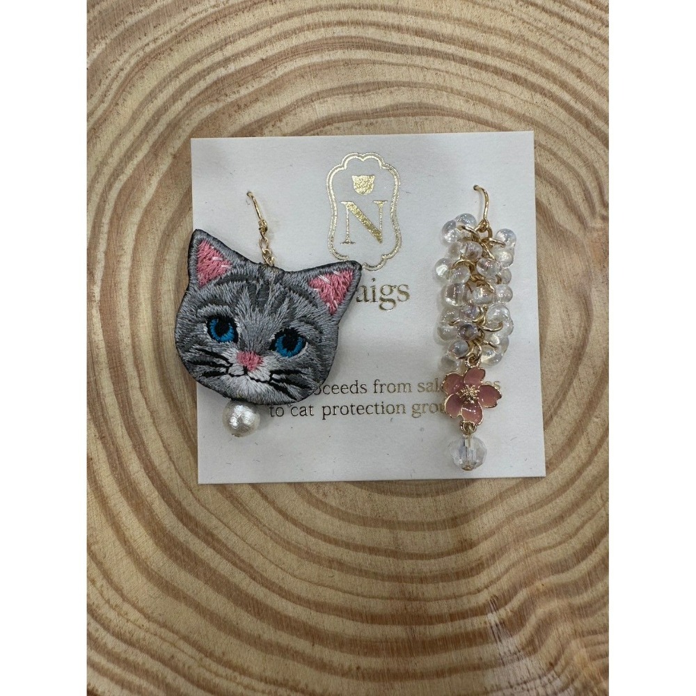 『VITA』【日製飾品｜日本職人手作貓咪刺繡不對稱耳環】-細節圖8