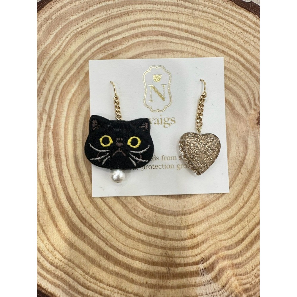 『VITA』【日製飾品｜日本職人手作貓咪刺繡不對稱耳環】-規格圖29