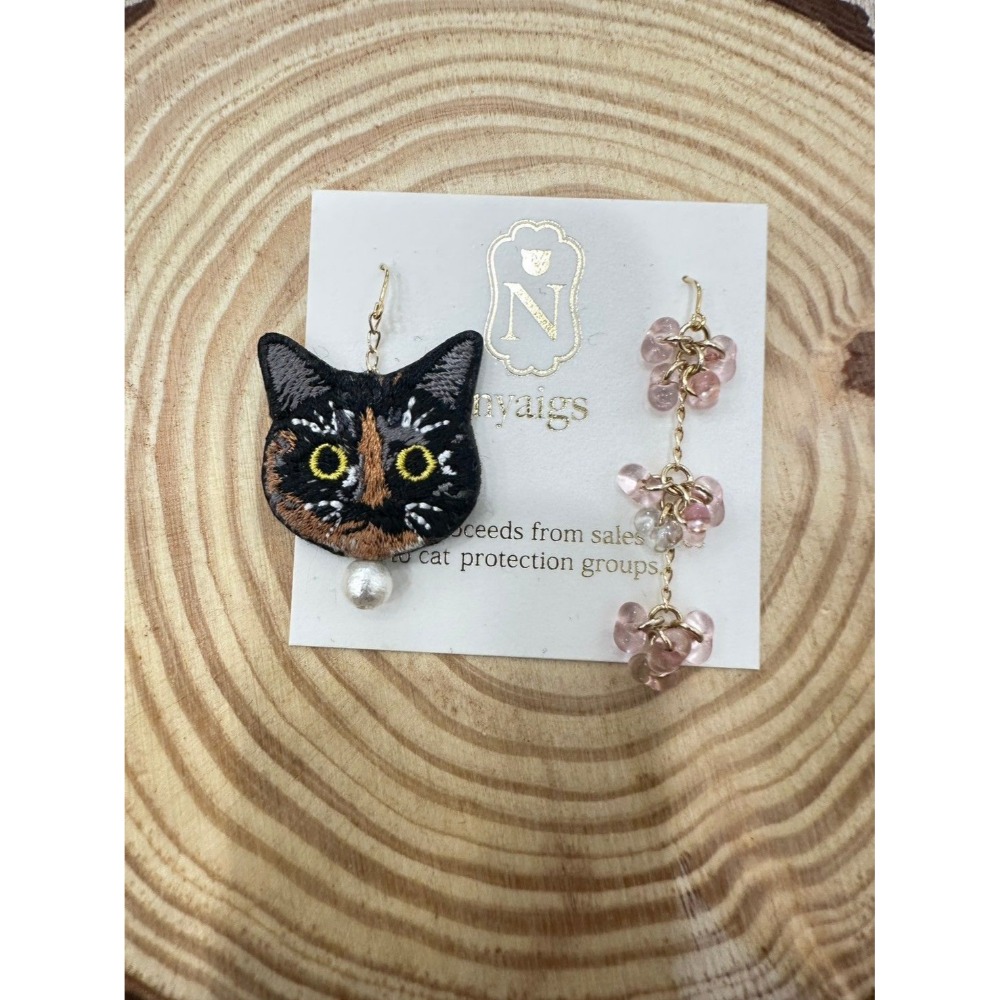 『VITA』【日製飾品｜日本職人手作貓咪刺繡不對稱耳環】-規格圖29
