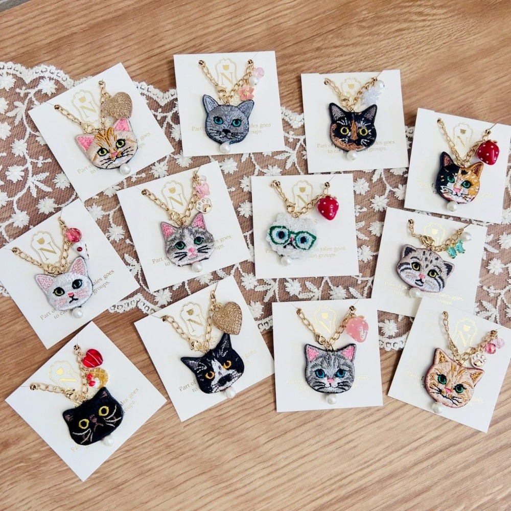 『VITA』【日製小物｜日本職人手作貓咪刺繡吊飾】-細節圖2