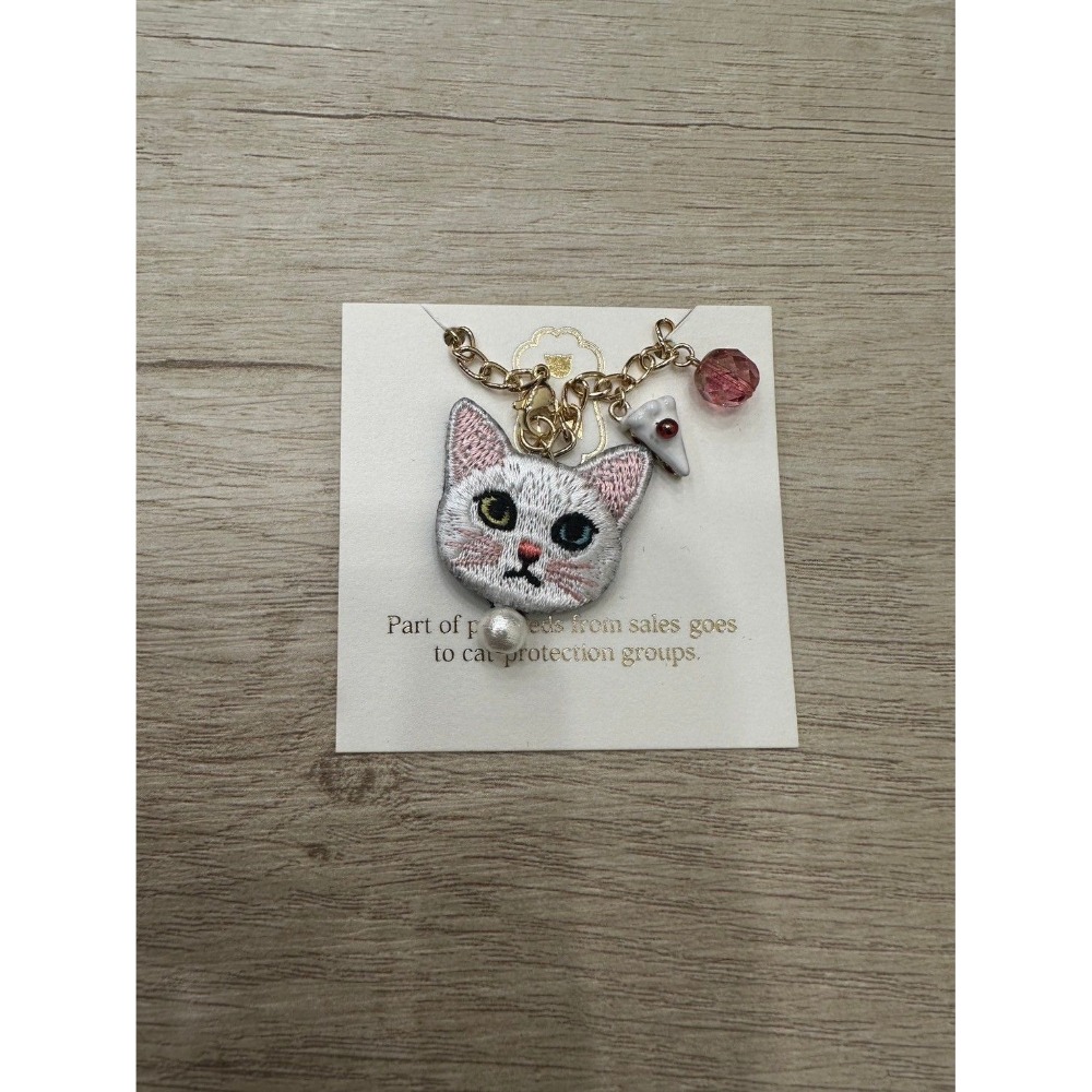 『VITA』【日製小物｜日本職人手作貓咪刺繡吊飾】-細節圖4