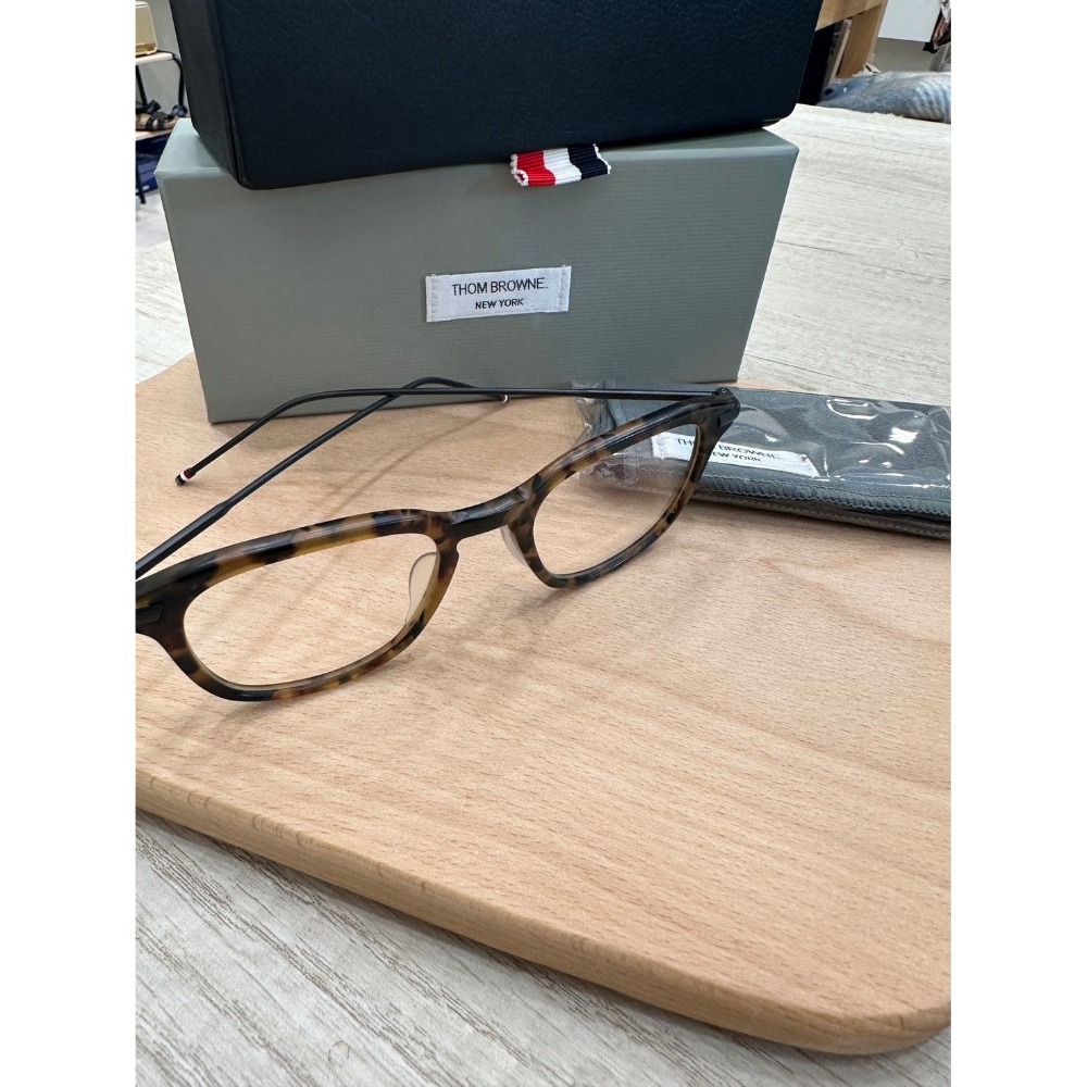 『VITA』【日製品牌眼鏡｜ThomBrowne玳瑁框眼鏡】-細節圖2