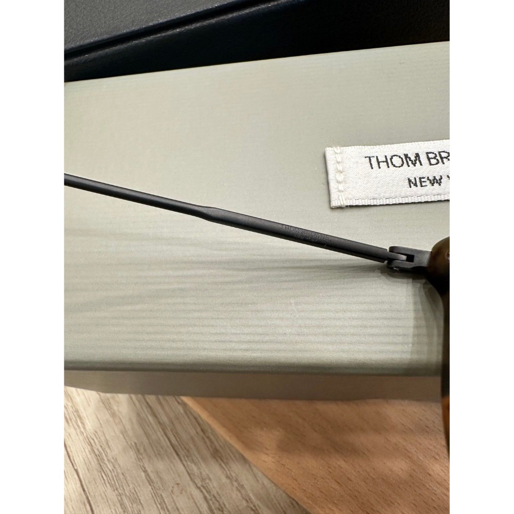 『VITA』【日製品牌眼鏡｜ThomBrowne玳瑁框眼鏡】-細節圖3