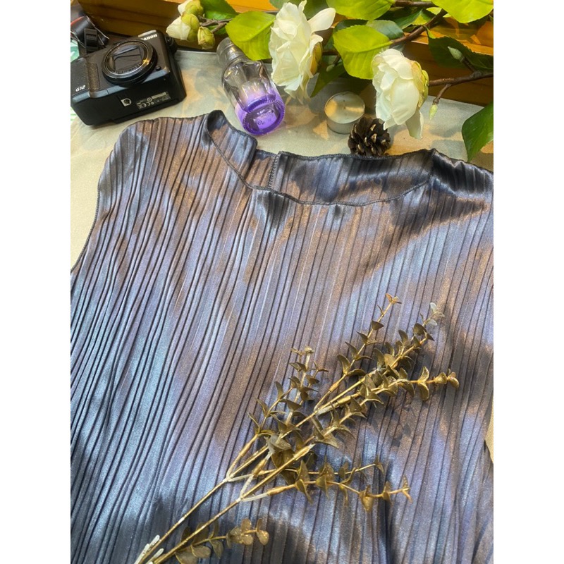 🖤日系休閒簡約百搭圓領褶皺無袖背心連衣裙🖤 💐 三宅一生壓摺設計背心長洋裝💐-細節圖11