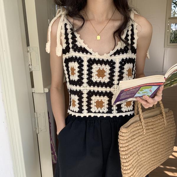 民族風復古鉤花鏤空小吊帶背心 女內搭歐美風原創短款棉麻小背心 復古棉麻背心 復古民族風針織刺繡花 外穿寬鬆減齡洋氣小背心-細節圖9